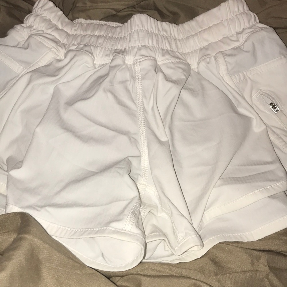Lululemon short very comfy and cute